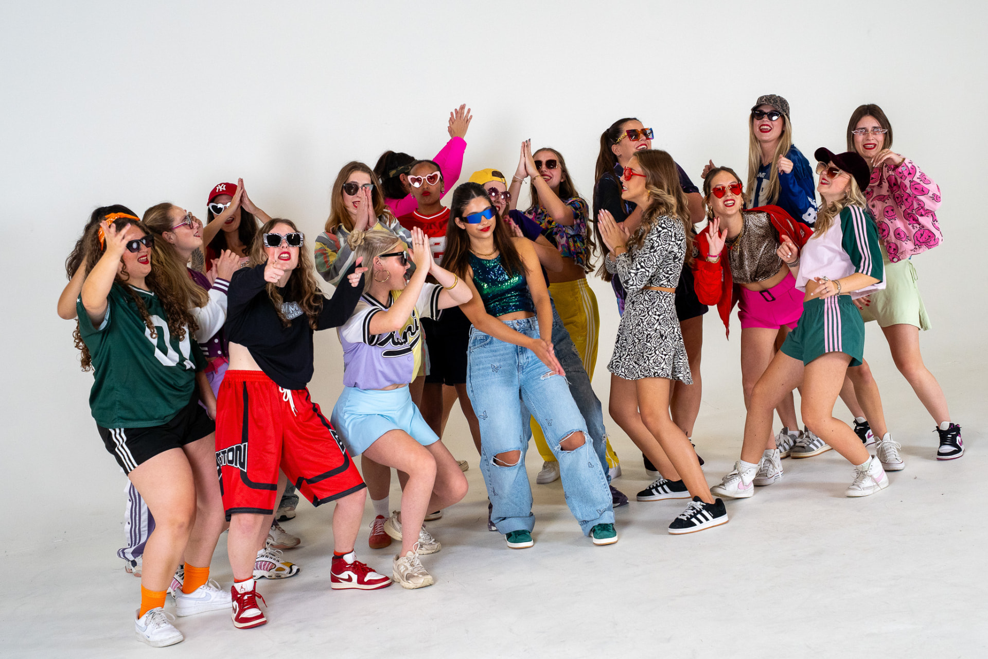 Grote groep dansers van Kimm Dance Center